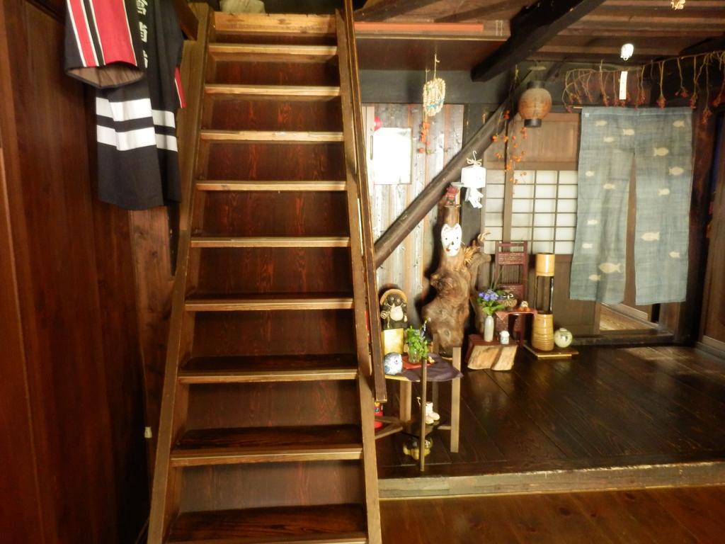 Hotel Minshuku Yomoshirou à Nanto Extérieur photo
