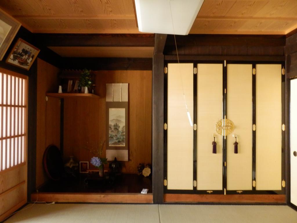 Hotel Minshuku Yomoshirou à Nanto Chambre photo